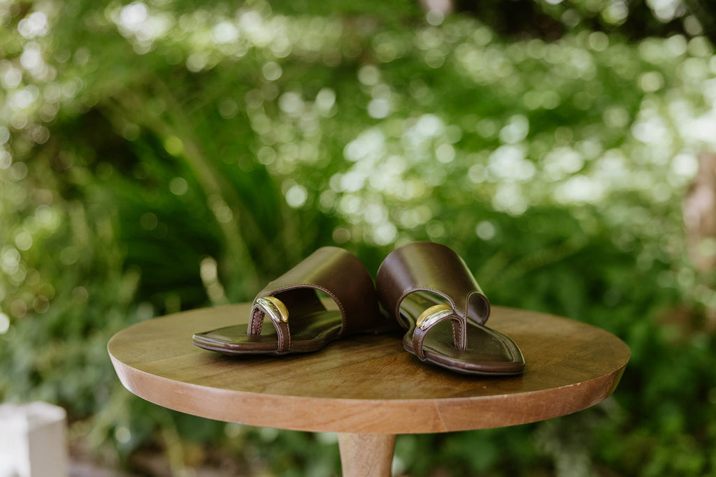Euro Sandal With Toe Detail - Brown