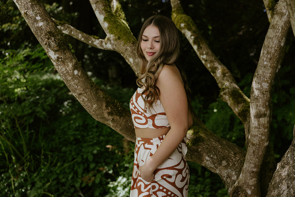 Abstract Print Top & Flowy Pant Set - Brown