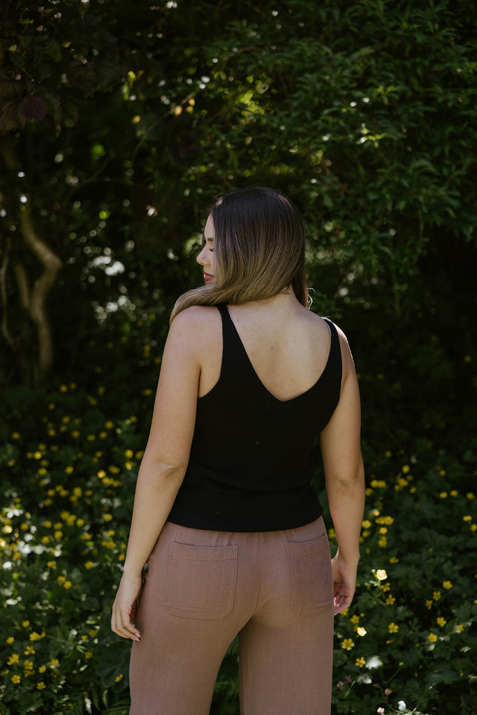 Lightweight Knit Tank - Black