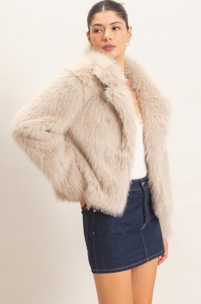 The Elevated Classic Faux Fur Jacket - Taupe