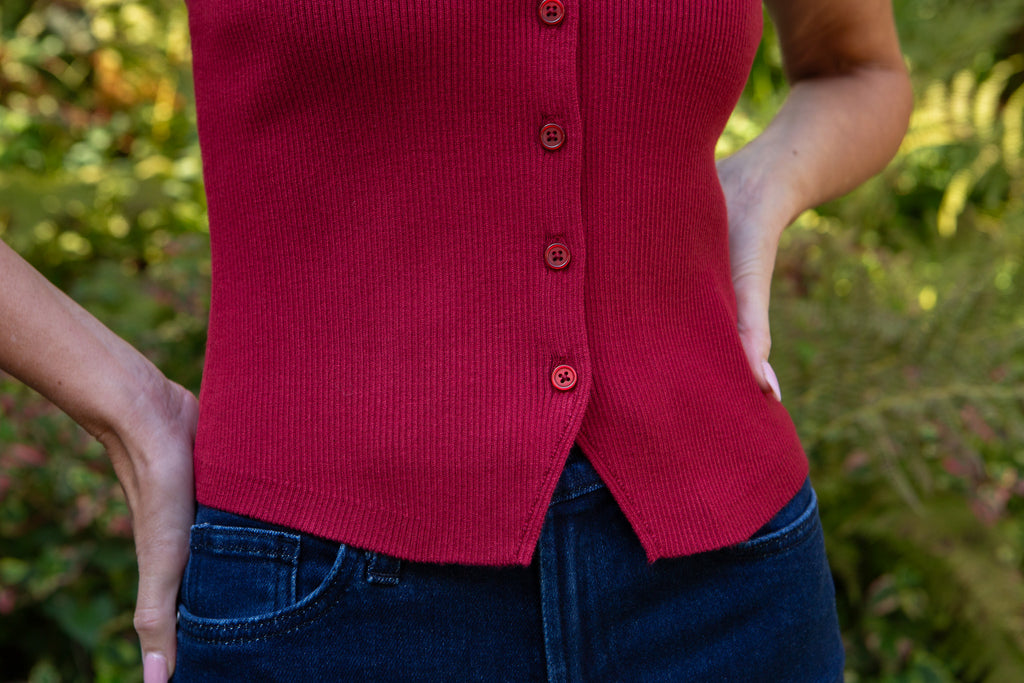 Button Up Knit Vest - Wine
