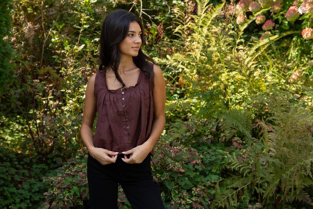 Eyelet Lace Trim Tank - Chocolate