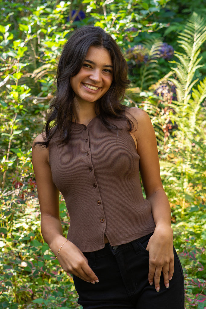 Button Up Knit Vest - Brown