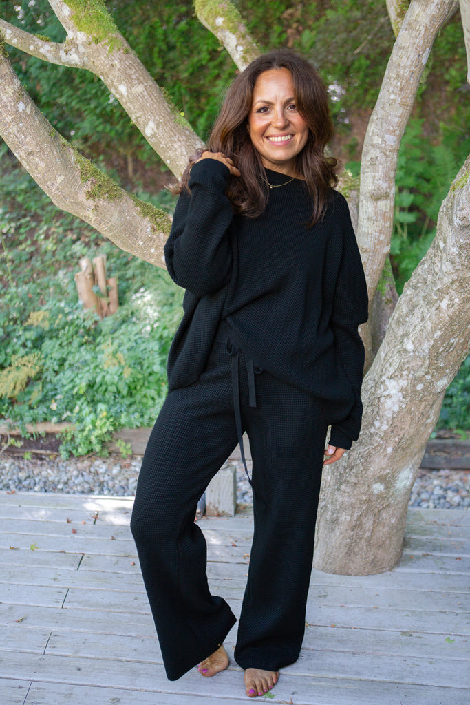 Waffle Textured Sweater & Pant Set - Black