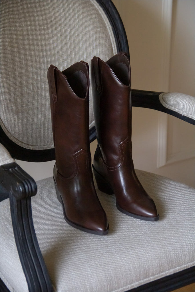 The New Cowgirl Boot - Brown