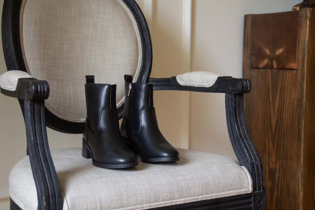 Classic Short Boot - Black