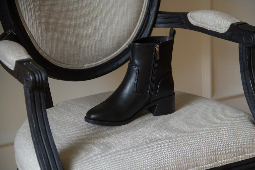 Classic Short Boot - Black