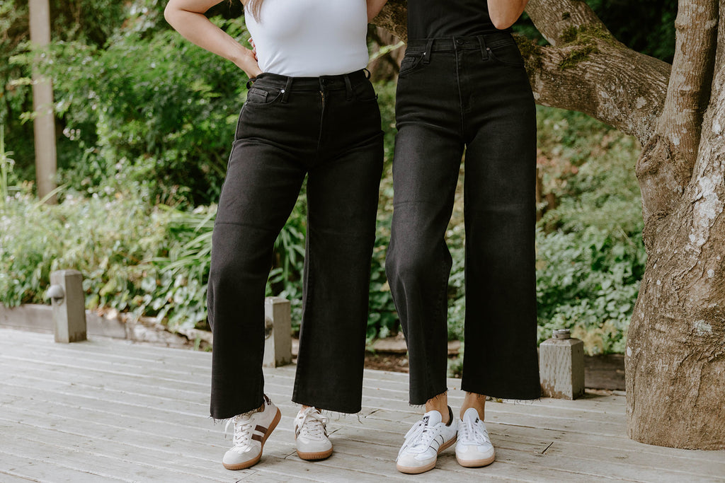 Scissor Cut Wide Leg - Washed Black