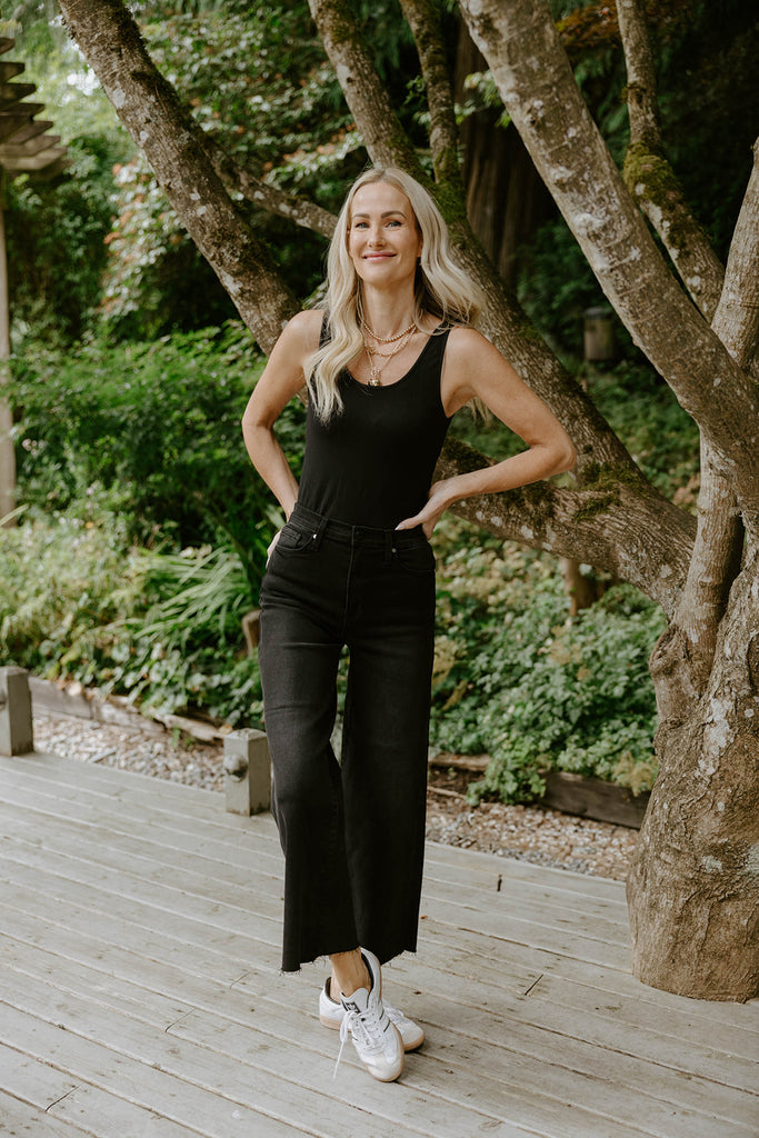 Scissor Cut Wide Leg - Washed Black