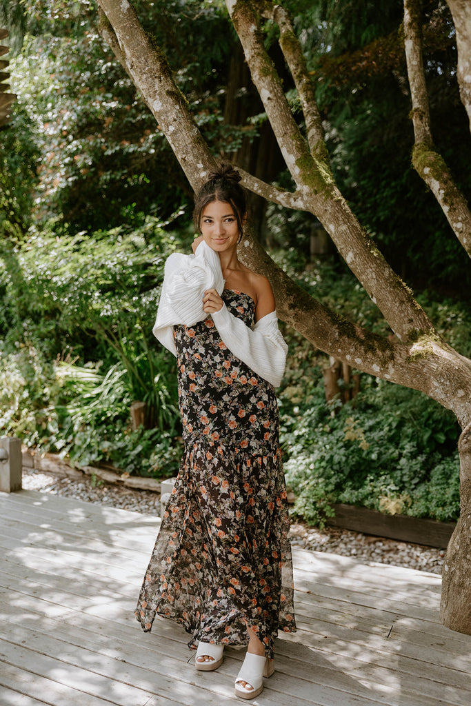 The Cropped Ballet Shrug - Cream