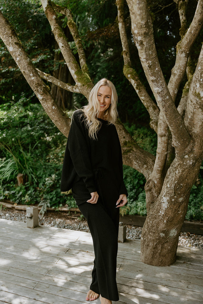 Waffle Textured Sweater & Pant Set - Black