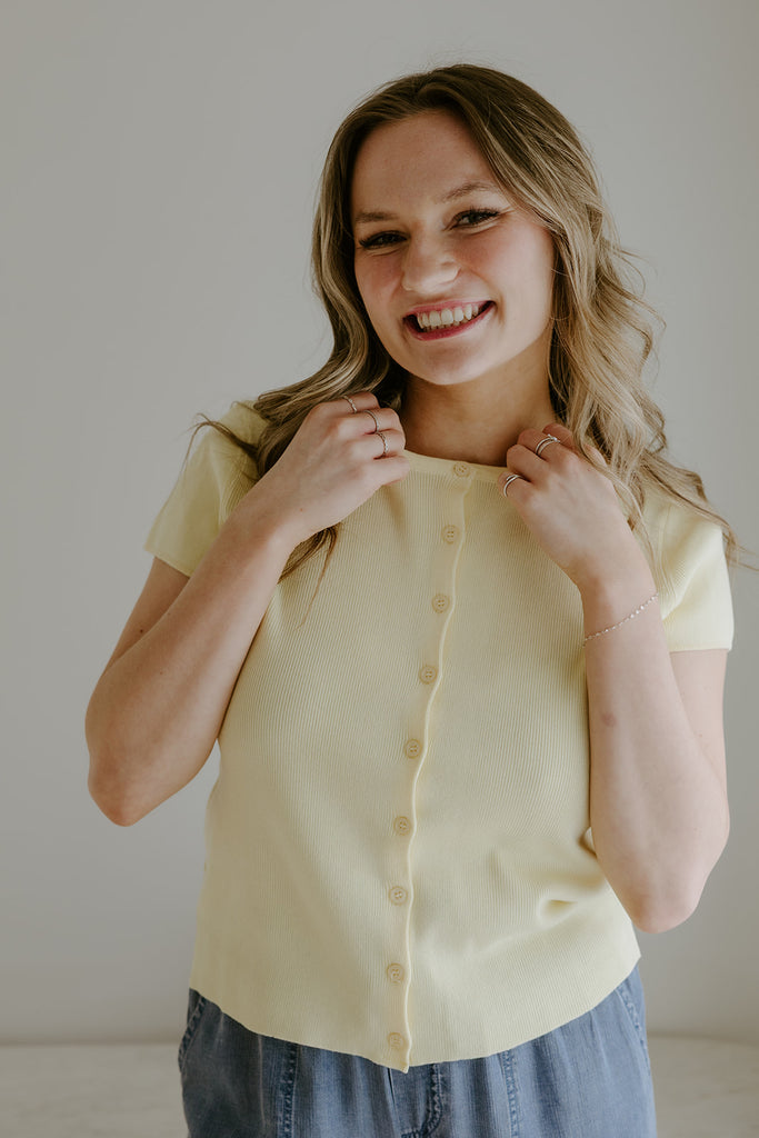 Short Sleeve Classic Cardi - Yellow