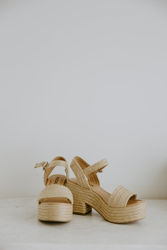 Castle Sandal - Natural