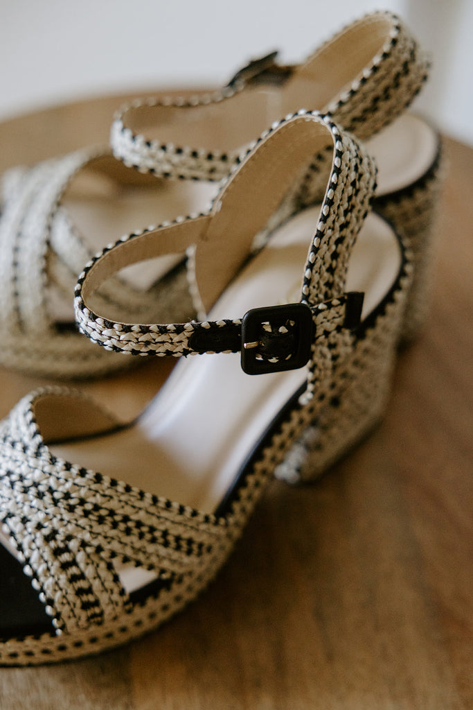 Woven Block Heel Sandal - Black