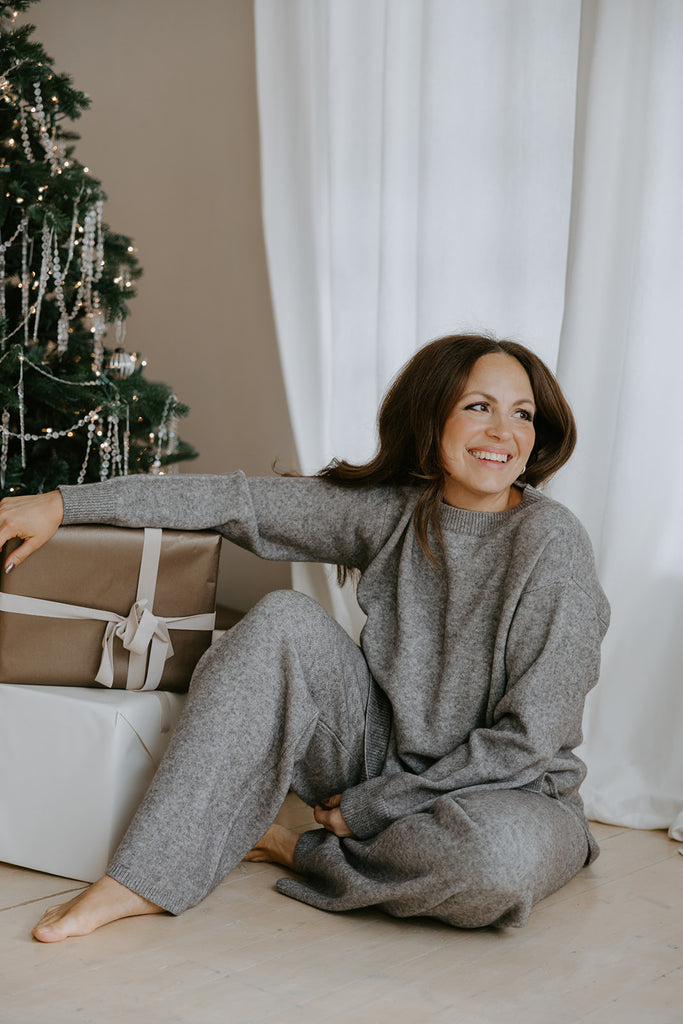 Loose Fit Sweater and Top Set – Charcoal