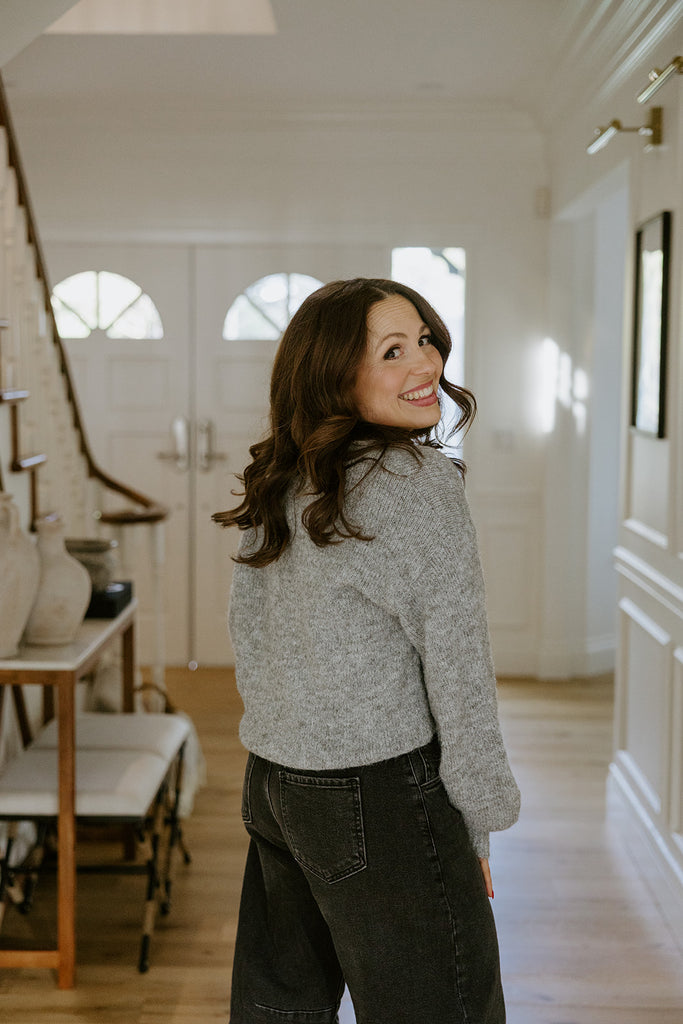 Scalloped Sweater With White Trim - Grey
