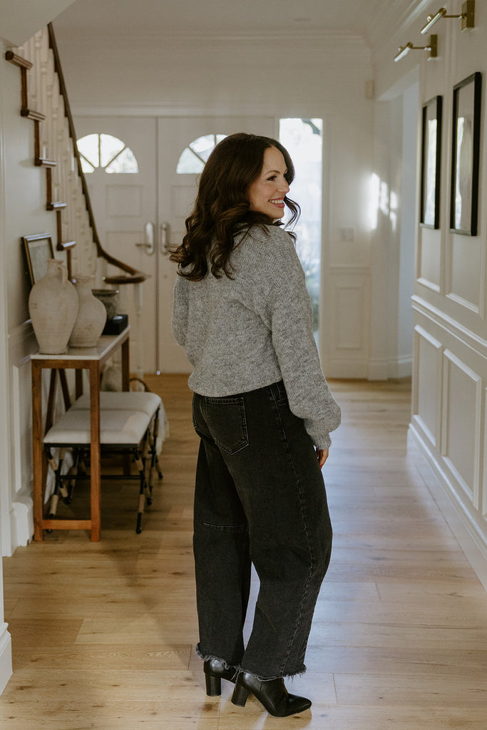 Scalloped Sweater With White Trim - Grey