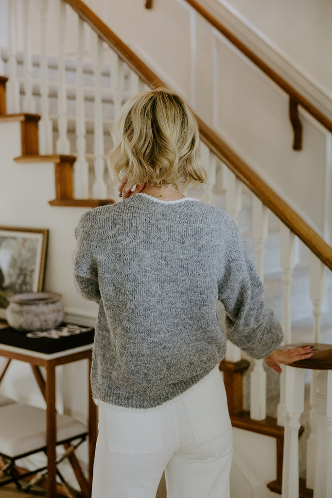 Scalloped Sweater With White Trim - Grey