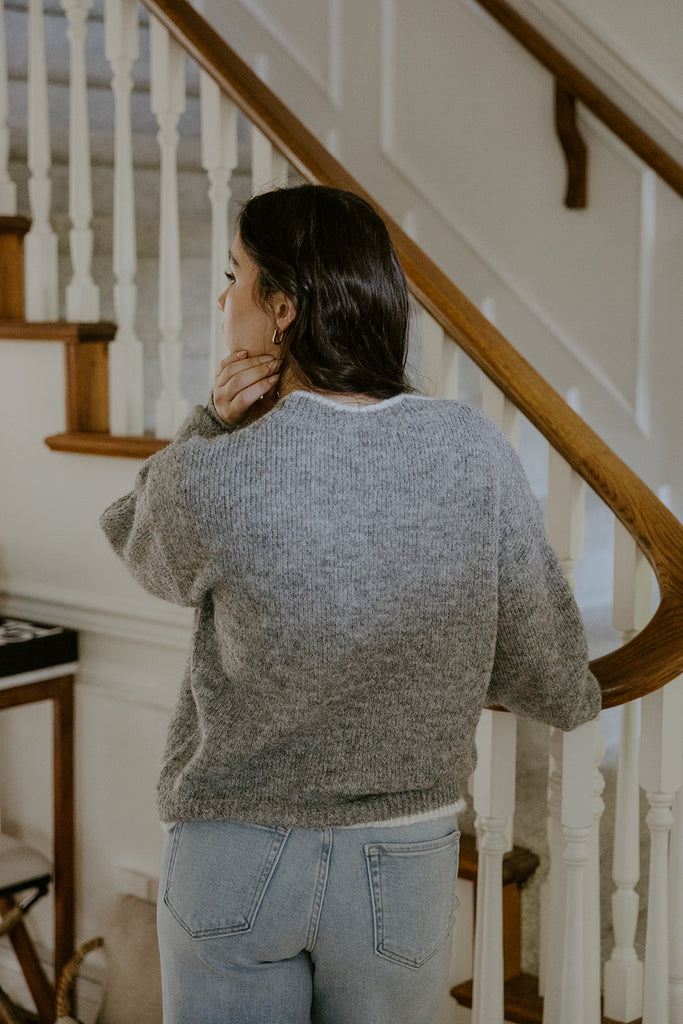 Scalloped Sweater With White Trim - Grey