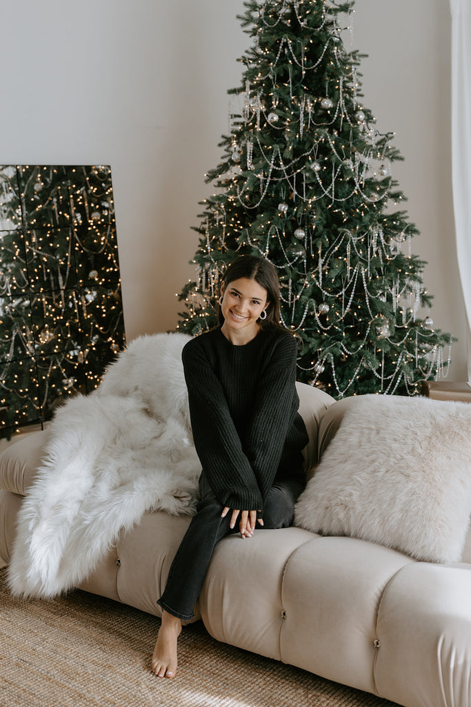 Classic Knit Sweater - Black