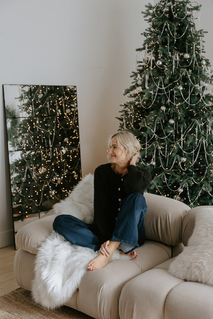 Super Soft, Super Plush Cardigan - Black