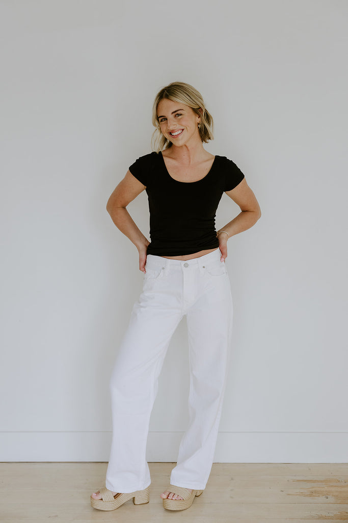 Relaxed Straight - White