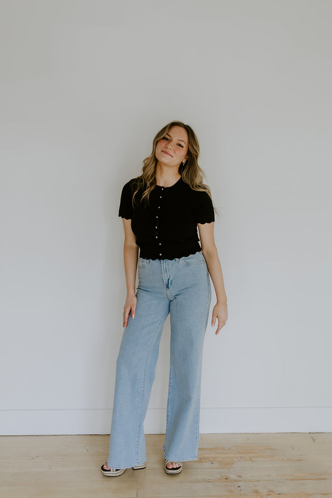 Scalloped Short Sleeve Cardigan - Black