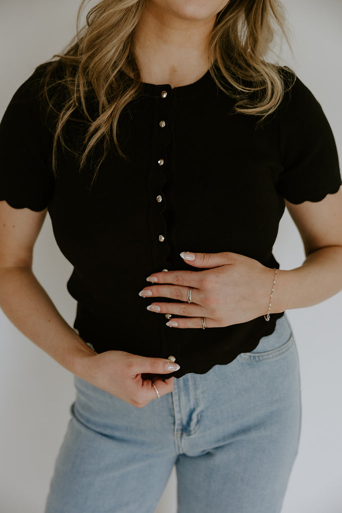 Scalloped Short Sleeve Cardigan - Black