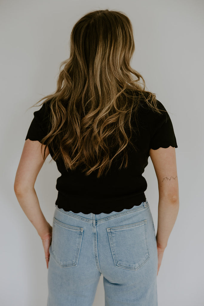 Scalloped Short Sleeve Cardigan - Black