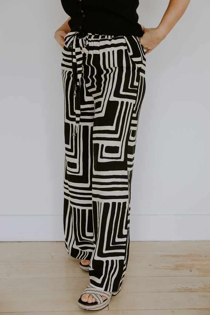 Printed Black and Cream Pant