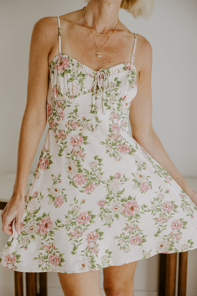 Dreaming Floral Dress - Pink
