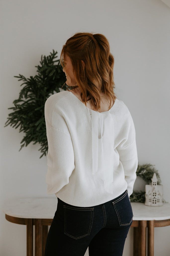 Back Bow V-neck Sweater - Cream