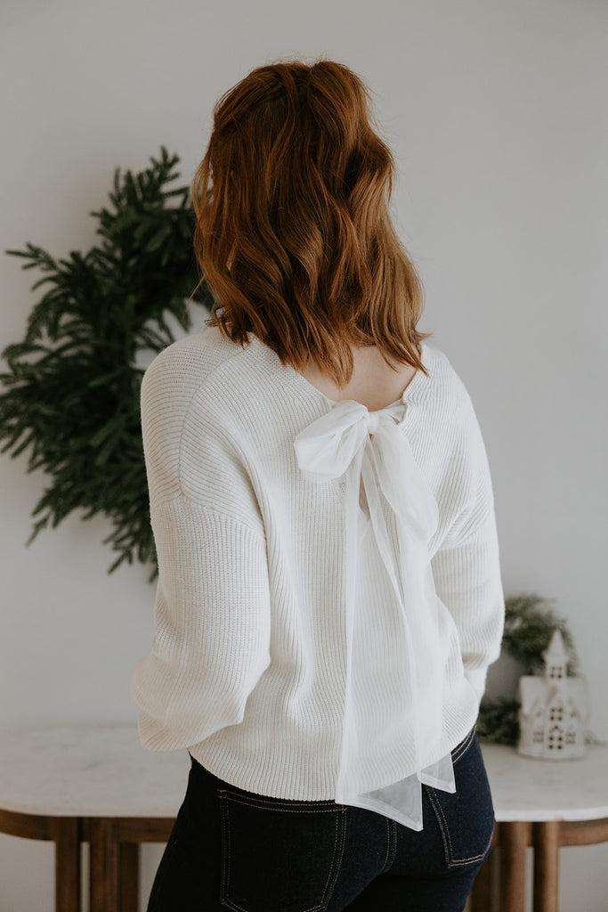 Back Bow V-neck Sweater - Cream