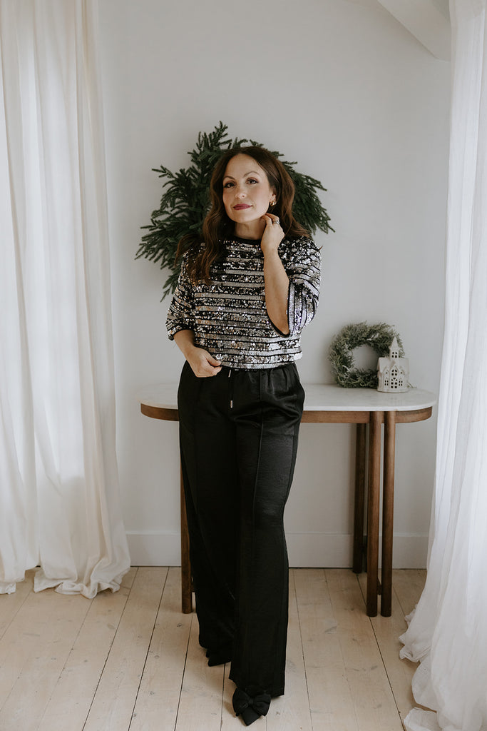 Crop Sequin Tee - Black/Silver