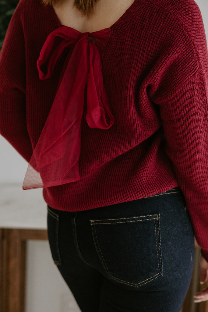 Back Bow V-Neck Sweater - Burgundy