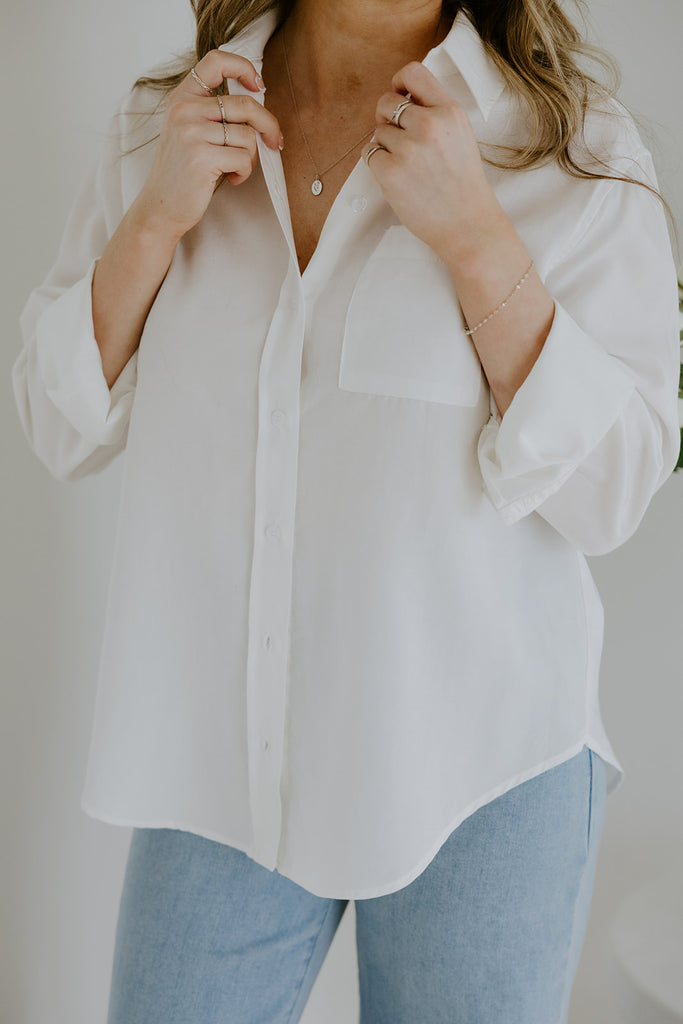 Classic Button up - White