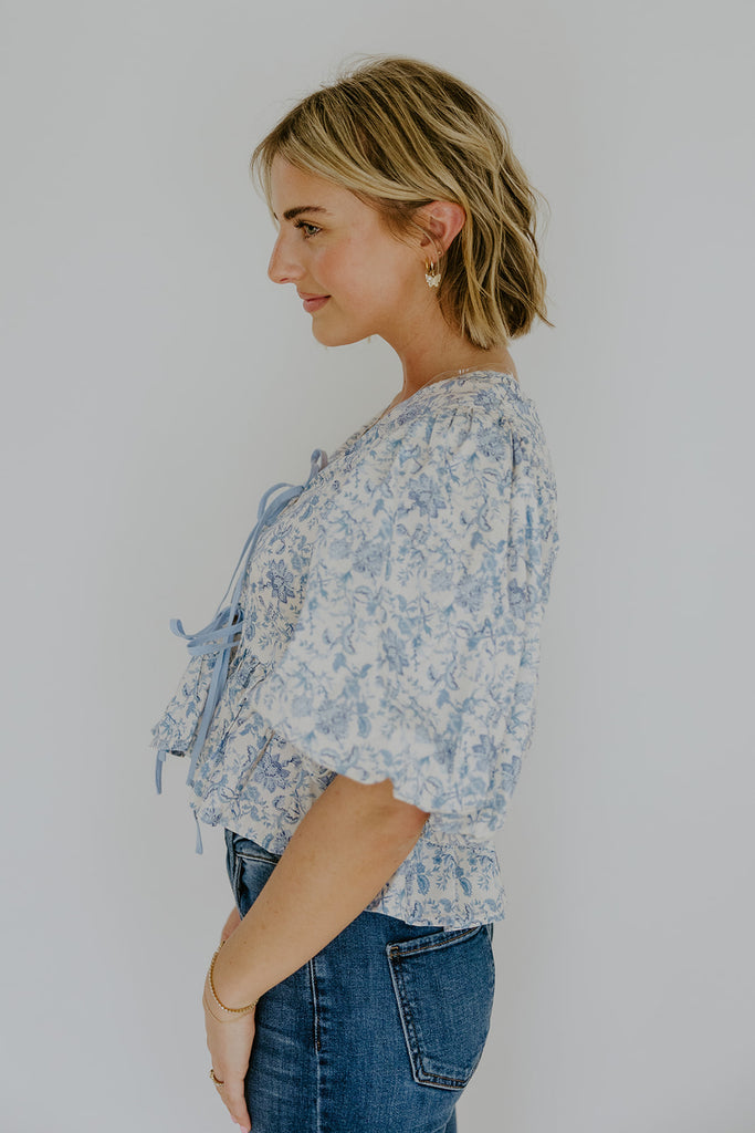 Puff Sleeve Front Tie Floral Top