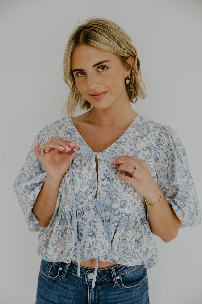 Puff Sleeve Front Tie Floral Top