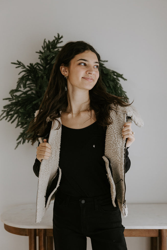 Shearling Faux Leather Vest - Black