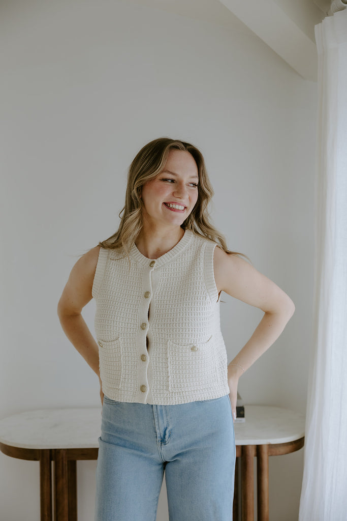 Sleeveless Knit Vest - Cream