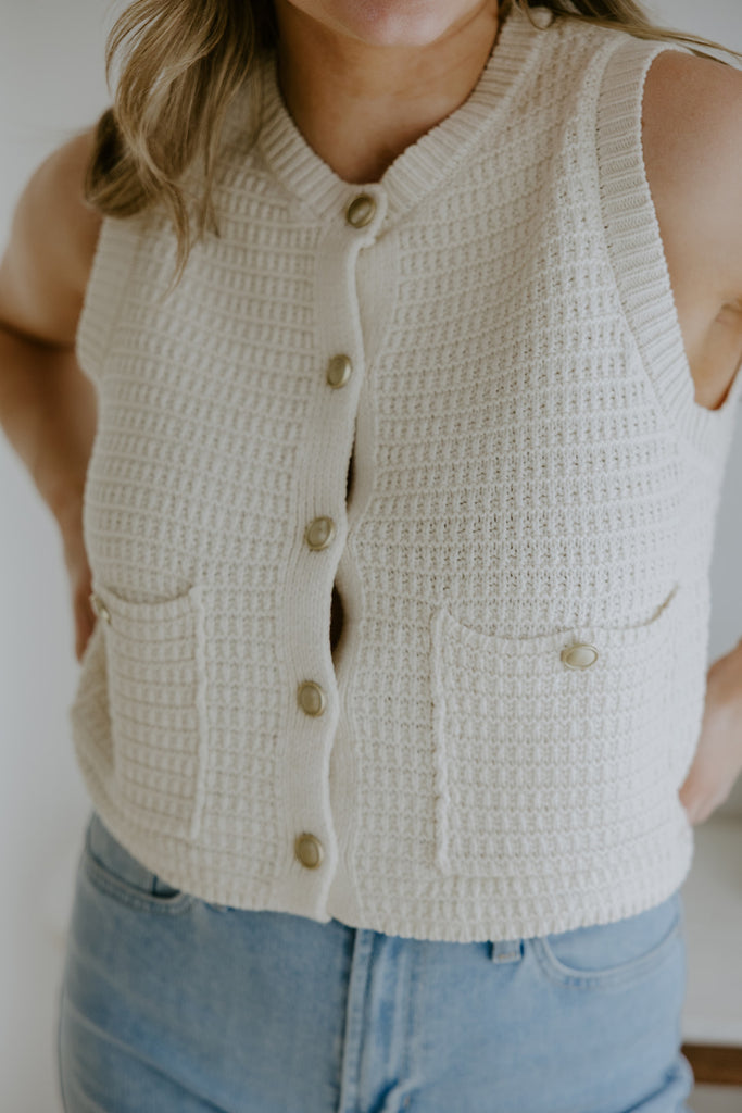 Sleeveless Knit Vest - Cream