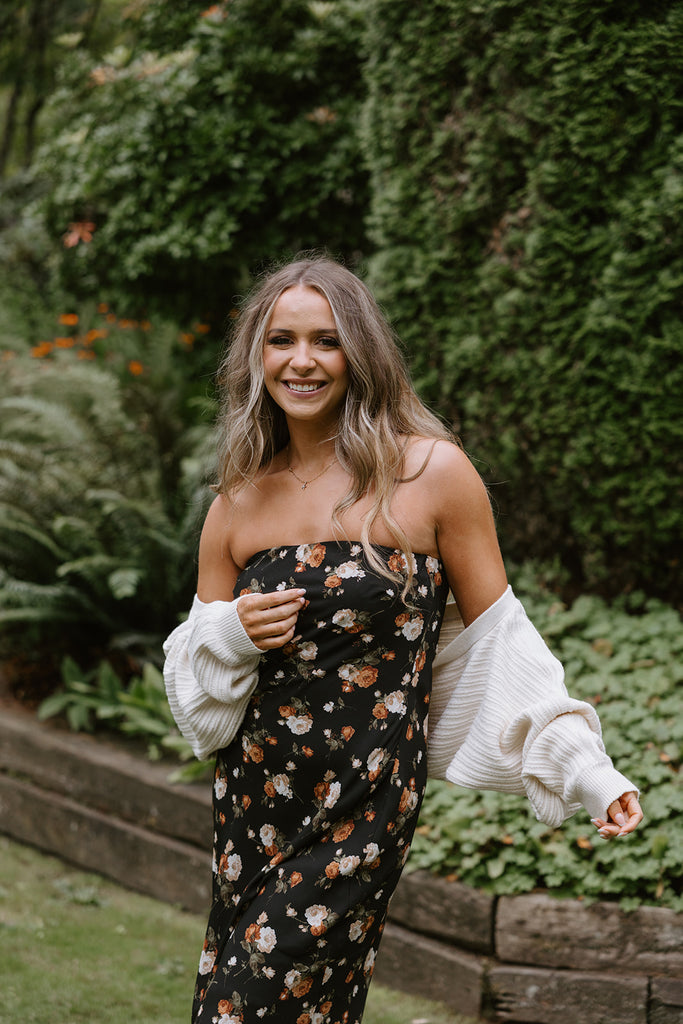 The Cropped Ballet Shrug - Cream