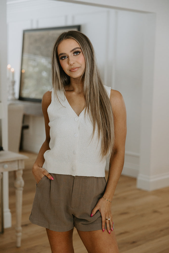 Linen Shorts with Pocket - Khaki