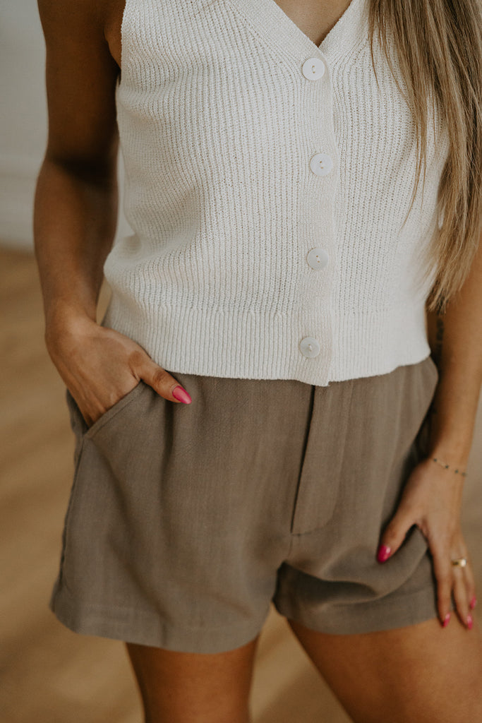 Linen Shorts with Pocket - Khaki