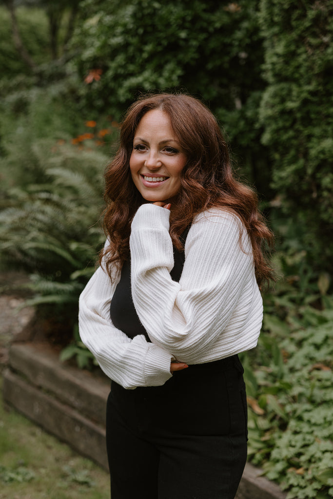 The Cropped Ballet Shrug - Cream