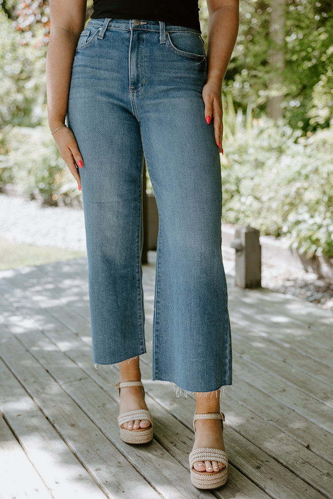 Scissor Cut Wide Leg - Medium Denim