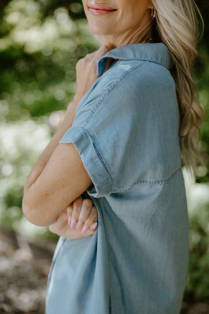 The Classic Denim Dress - Light Wash