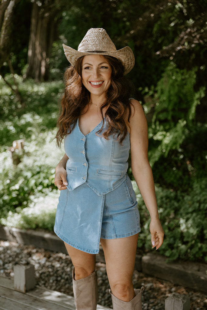 Denim Vest - Stretchy - Light Blue