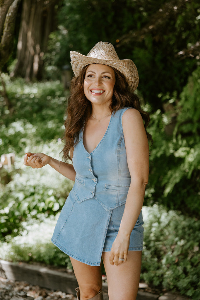 Denim Vest - Stretchy - Light Blue