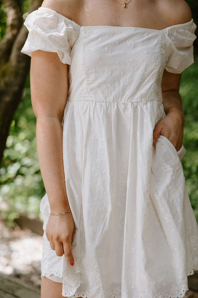 Babydoll Eyelet Dress - Natural